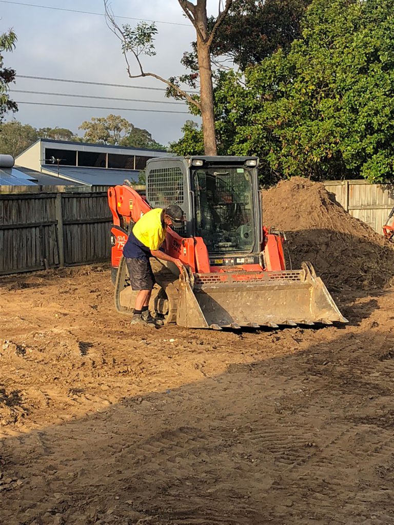 jett-earthmoving-residential-rock-excavation-019-v2 (1)