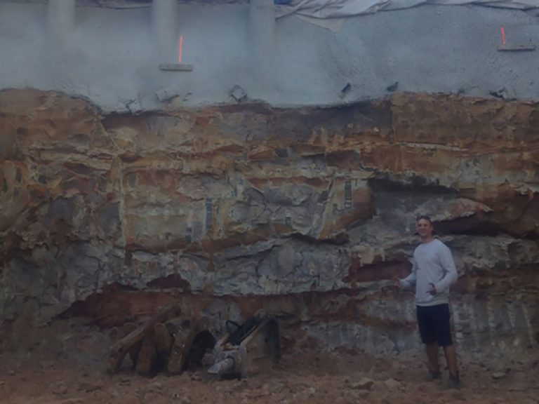 jett-earthmoving-sandstone-003-v1