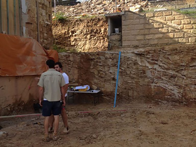 jett-earthmoving-sandstone-015