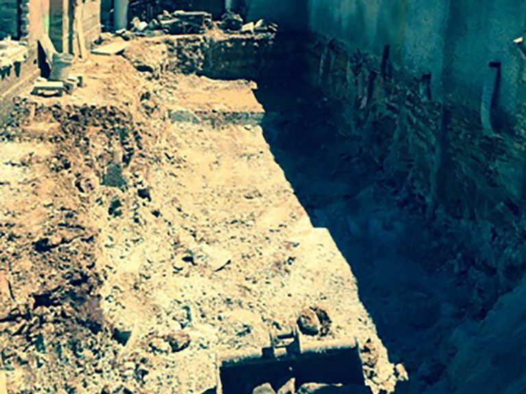 jett-earthmoving-tight-access-002-v1